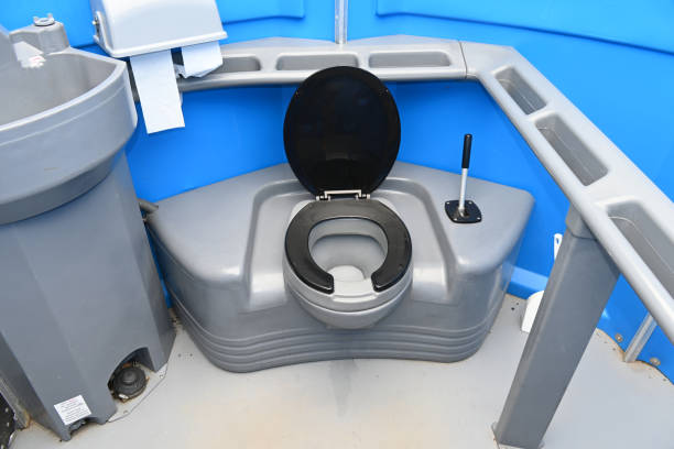 Porta potty delivery and setup in Camden, SC